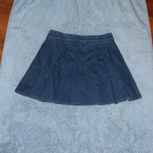 Halara size XS blue jean skort. Good condition